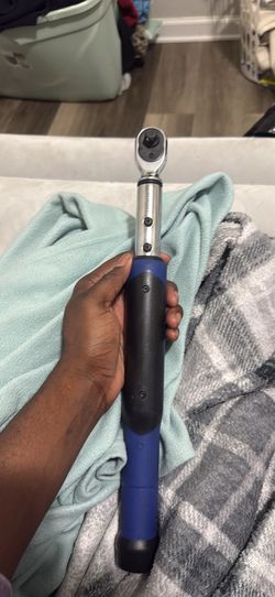 digital torque wrench (1/2) drive