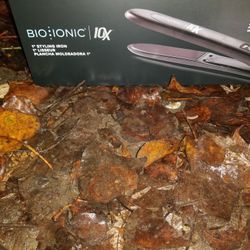 Bio ionic 10X1 inch styling iron
