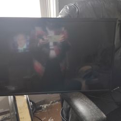 Insignia 32 In Tv With Remote 