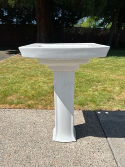 Brand New! Never Installed! Kohler Pedestal Sink