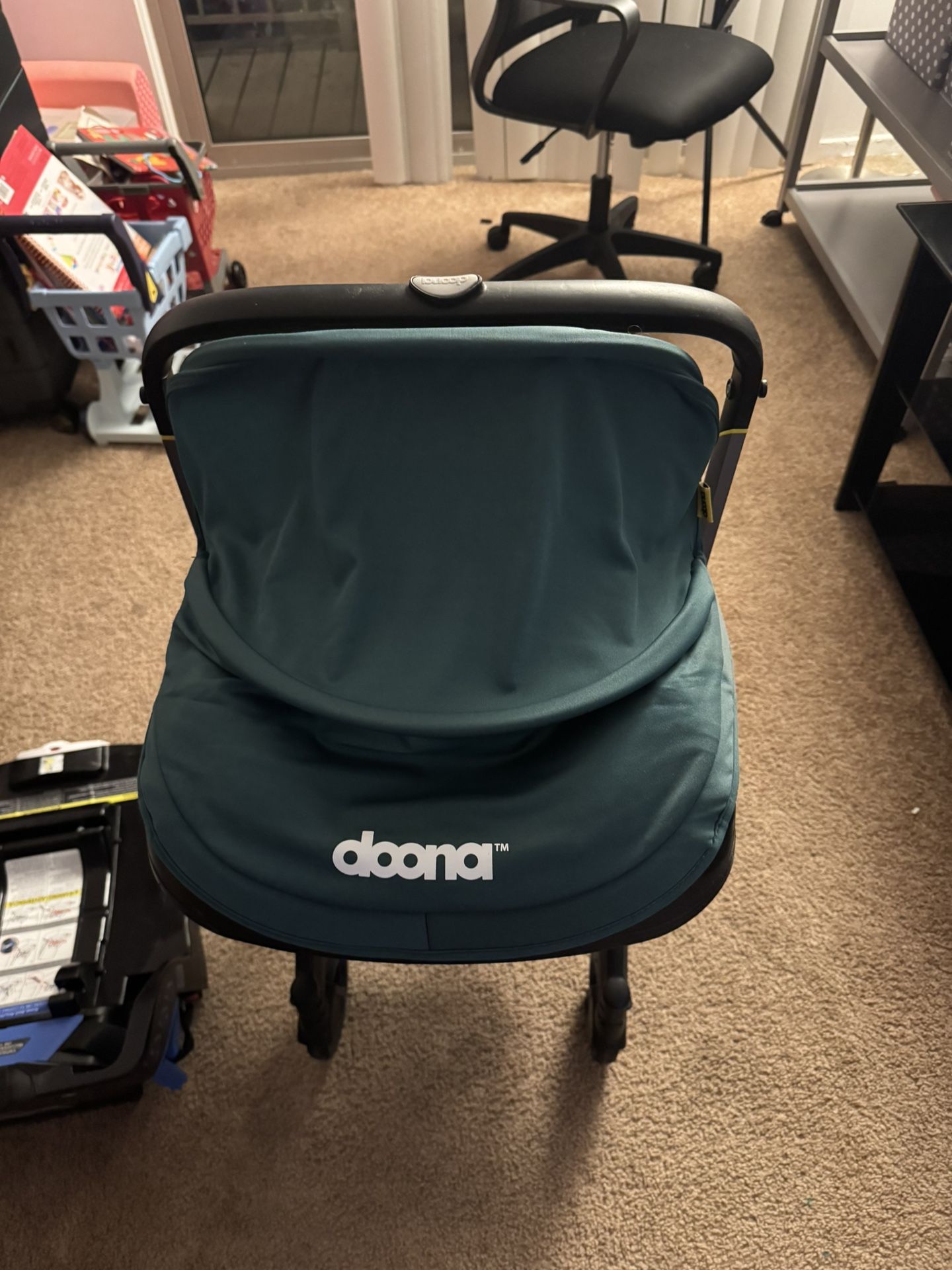 Doona Car seat/Stroller For sale
