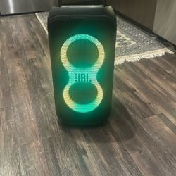 JBL PartyBox Club 120