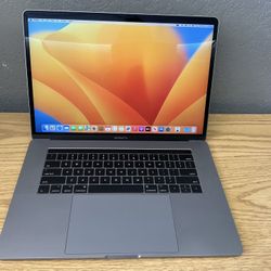 Macbook Pro 15  inches - Mac OS  Ventura
