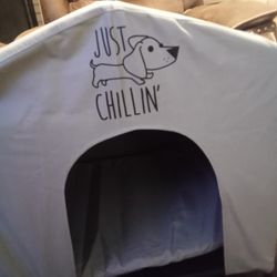 Dog House/ Shelter Outside Or Inside Brand New 