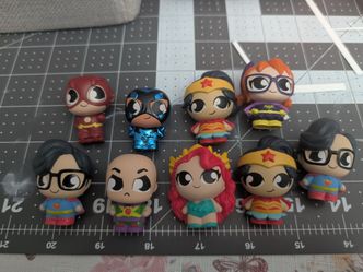 Dc minis micro figures