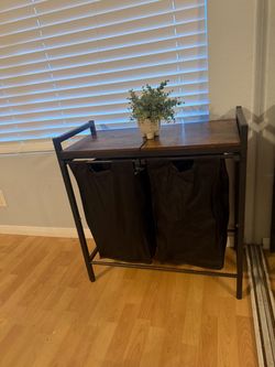 laundry hamper