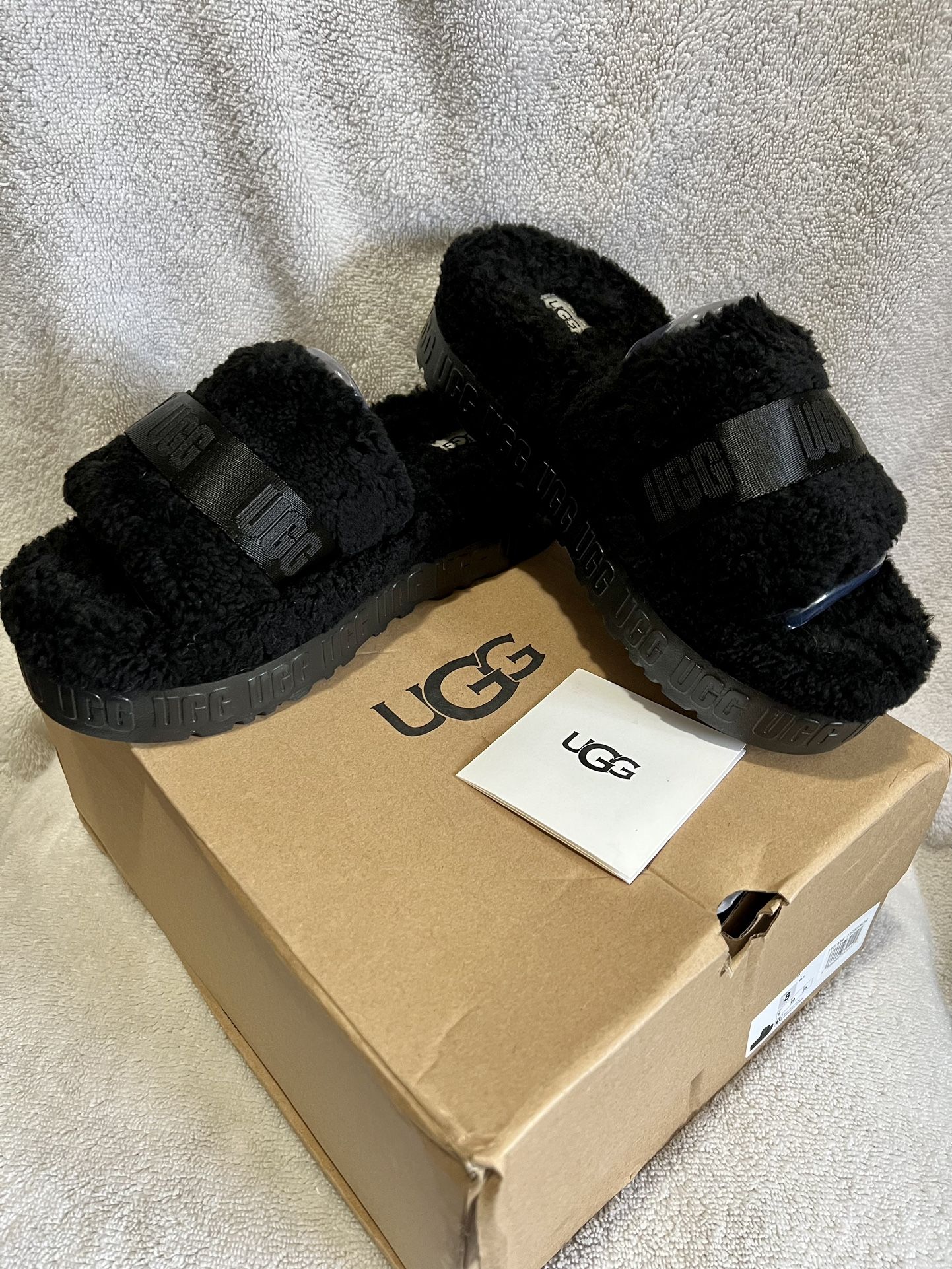 Ugg Woman’s Size 8 And 10 Slippers Black Authentic 💯 