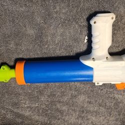 Super Soaker