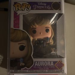Funko Pop Disney Princess: Aurora #1011 *WITH PROTECTOR