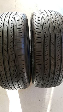 Land sport in great condition 2 tires 215 55 17 80% tread
