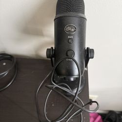 Blue Yeti Microphone 
