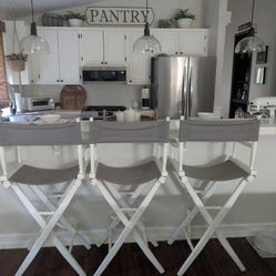 Barstools Bar Height $40 For All 3