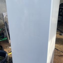 Magic Chef 5.8 Cubic Feet 