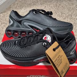 NIKE AIR MAX DN