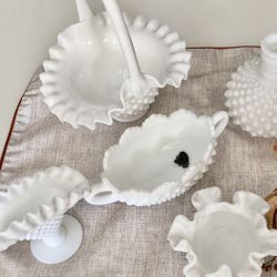 Fenton Glass Lot Of 5 Pieces. Please See All Photos. Selling All Together And Not Individually 