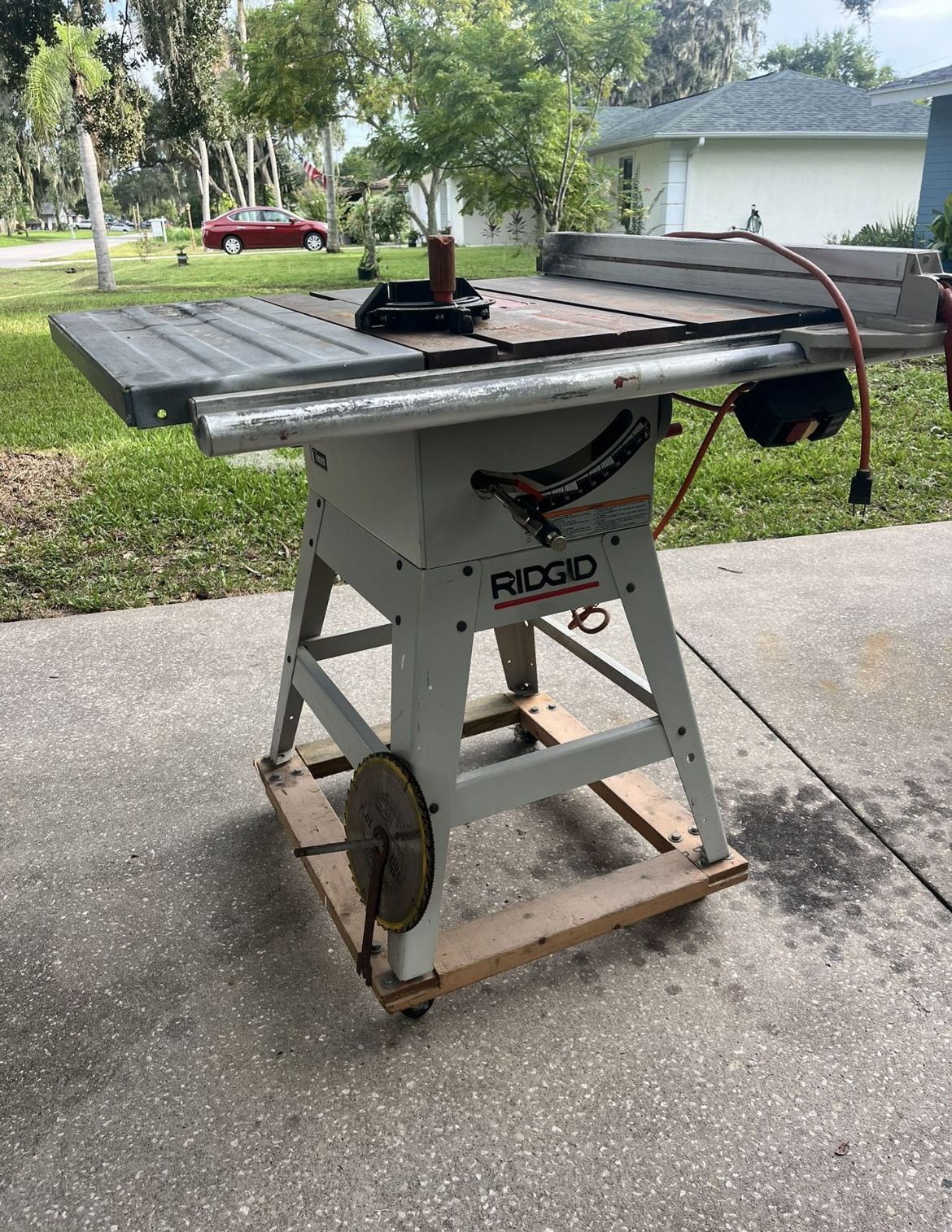 Rigid Table Saw