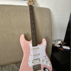 Guitarra Squier Stratocaster 