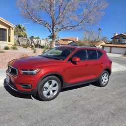 2021 Volvo Xc40