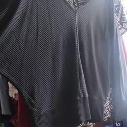 Women v neck blouse