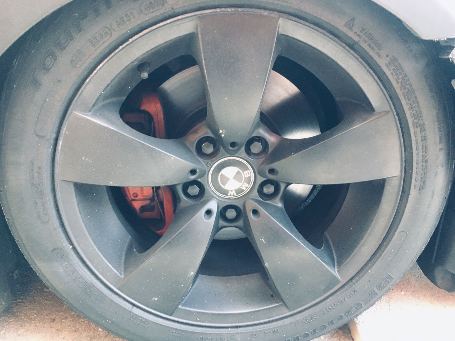 04 bmw 5 series wheels (cash and local pick up only)