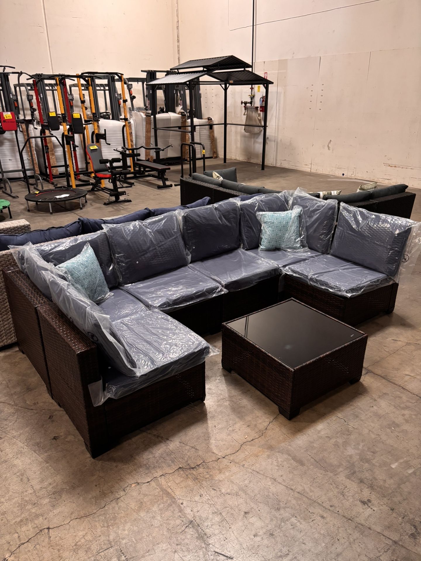 $395.00 No Assemble Require!!! New 7 Pieces Wicker Outdoor Patio Furniture set Sectional Sofa Set ottoman table