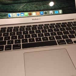 Macbook air 2014 grade A (see description)