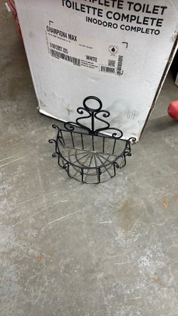 Plant Hanger Make Offer. Around 20