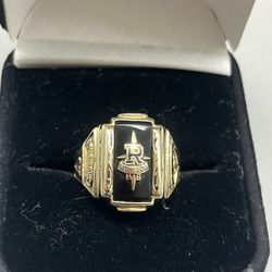 10kt Black Onyx High School Gold Ring