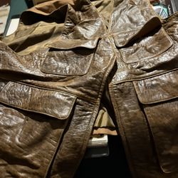 Wilson leather  vest xl four outside pocket nos