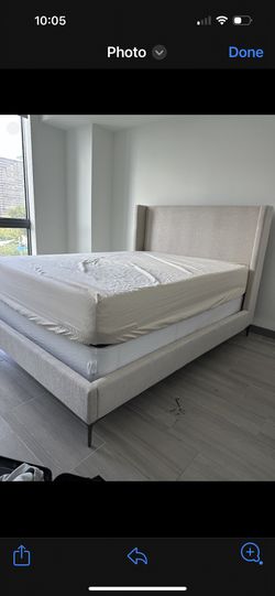 Couch / Bed