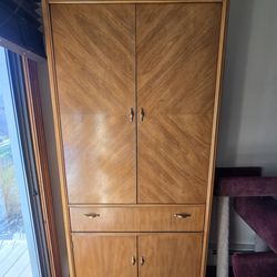 Thomasville Entertainment Center