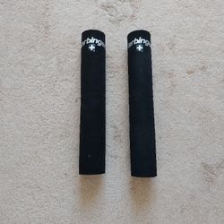 2 Harbinger 16" Olympic Bar Pads