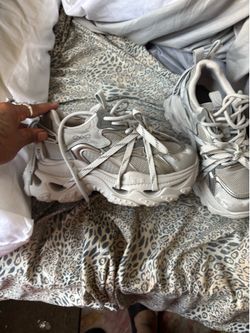 Worn 1x too small women’s size 8 $25