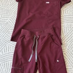 Figs Burgundy Scrub Set