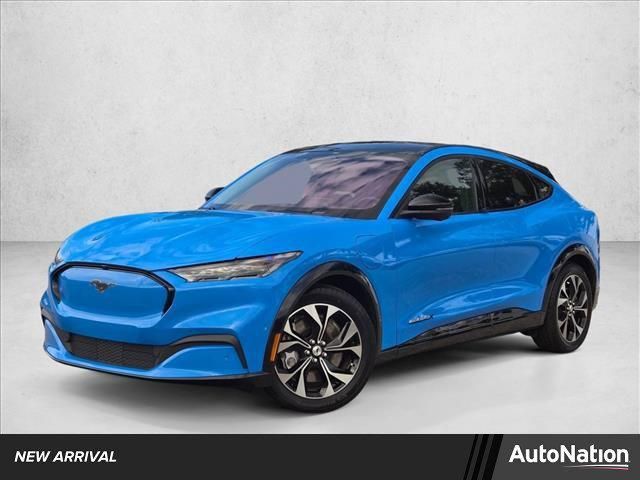 2022 Ford Mustang Mach-E