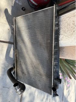 Nissan frontier oem radiator