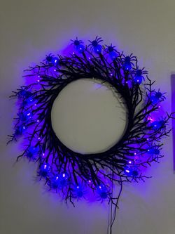Lighted Halloween Wreath With Spider, Remote Control