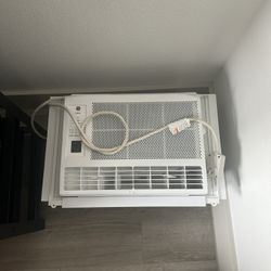 GE Window Air Conditioner w/ Remote - 