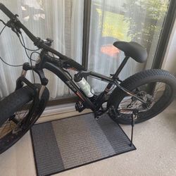 Trek Snap On Fat Bike, Make An Offer  Retail 1200$