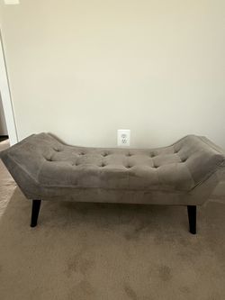 Modern Tufted Accent Bench – Gray Velvet