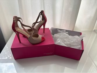 Women’s size 8.5 heels