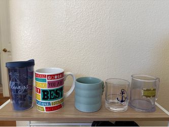 Single, miscellaneous mugs and cups