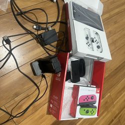 Nintendo Oled Switch Bundle 