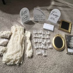 Wedding Decorations (All Brand New!) 