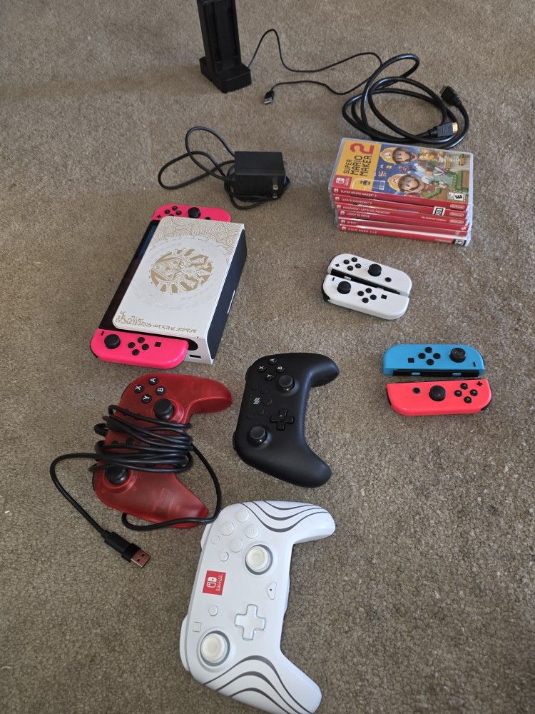 Nintendo Switch Oled With Docks $240 4 Games