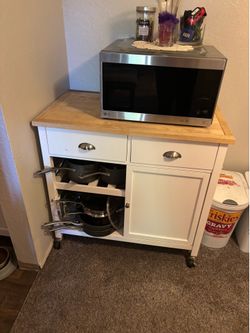 Kitchen island cart