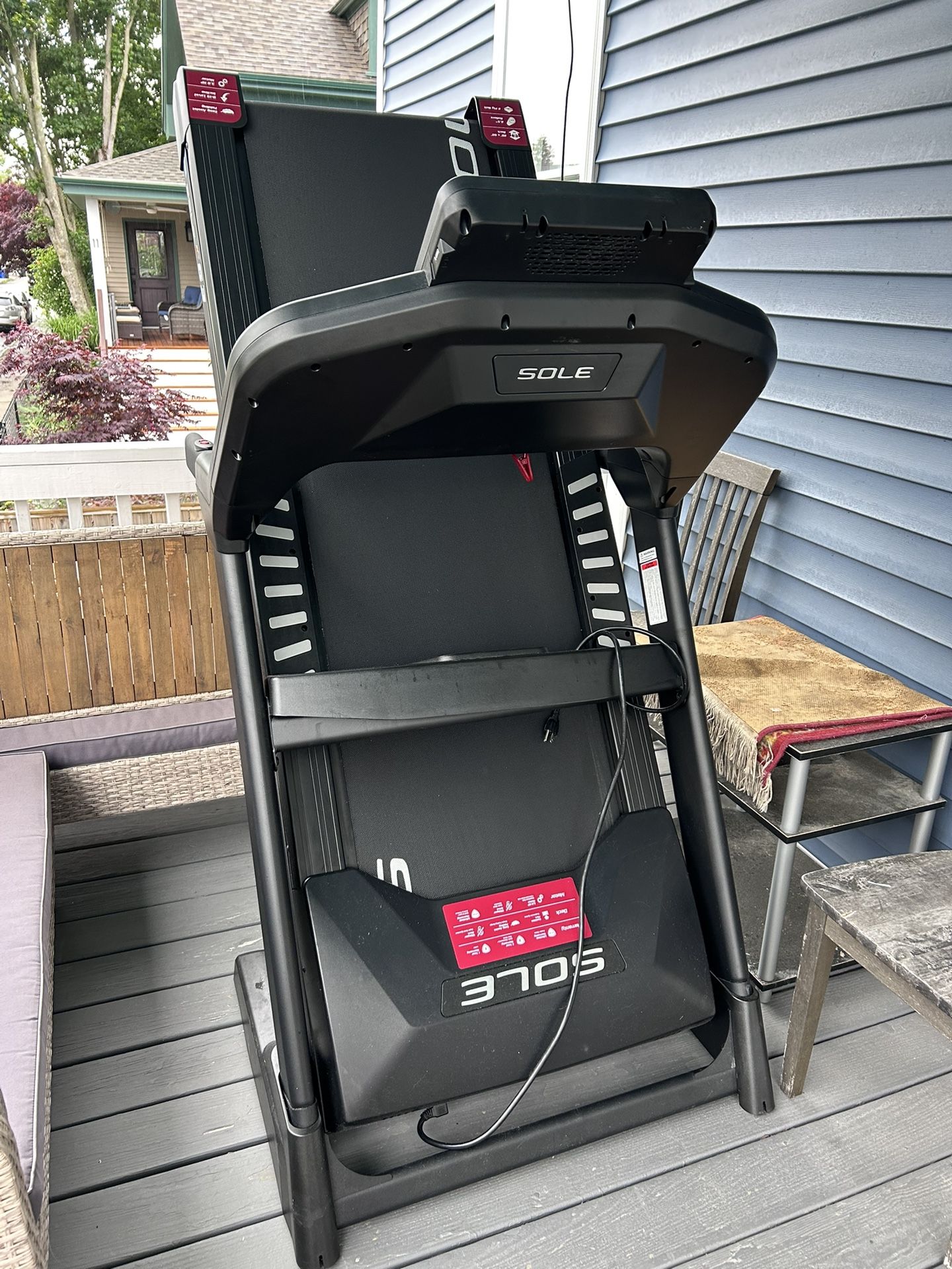 Sole Treadmill
