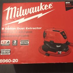 Milwaukee 8 Gallon Dust Extractor Brand New $400 