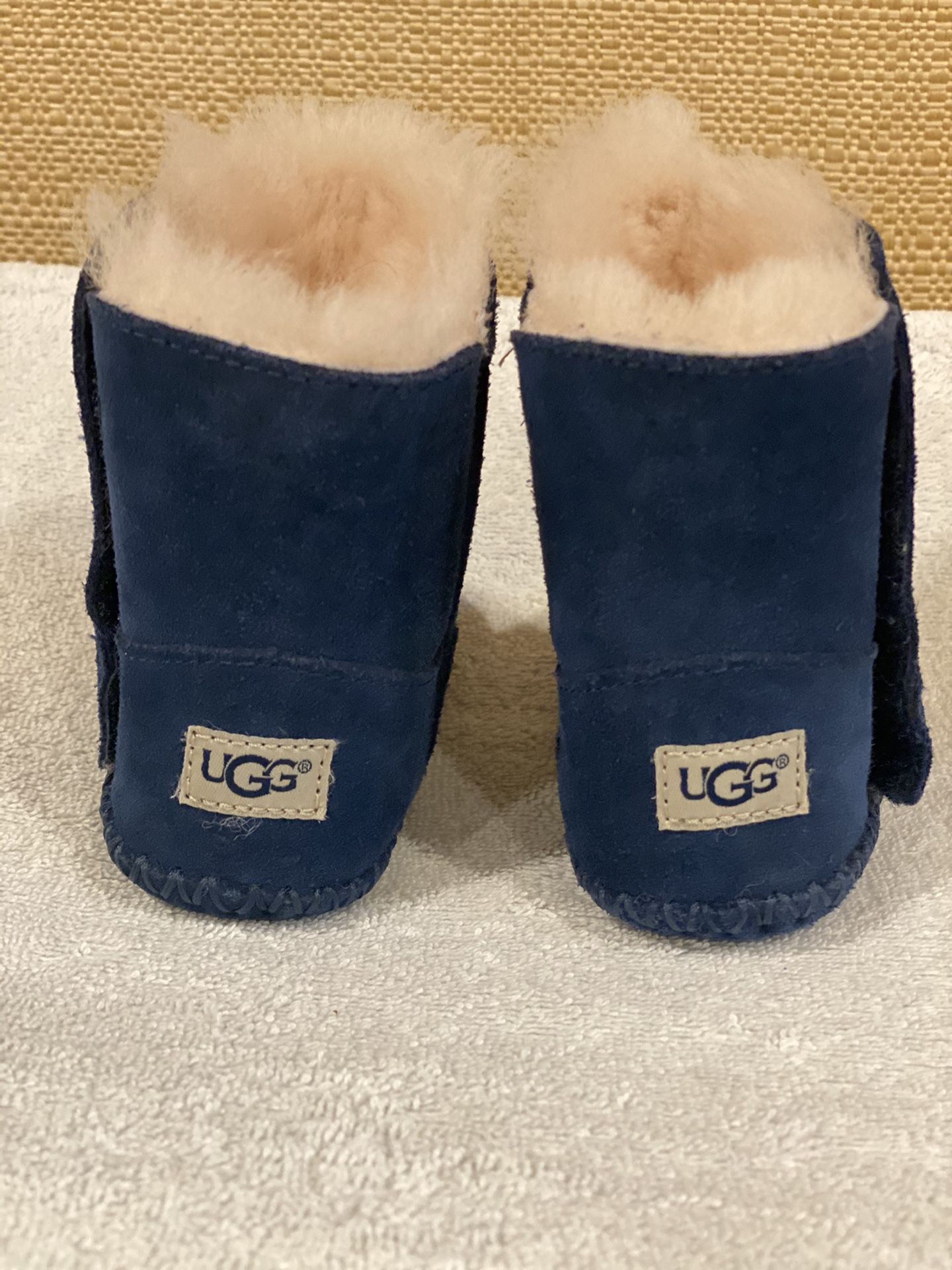Ugg baby boots size 2/3