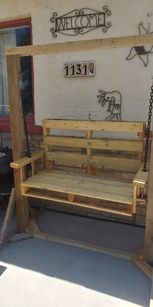 Swing Bench